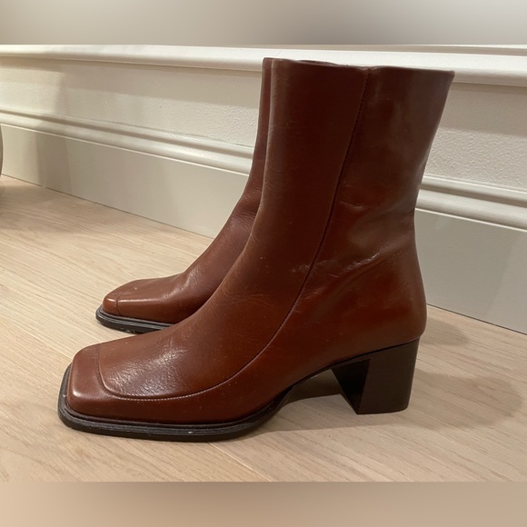 Asos Women’s Leather Boots Made in Spain Square Toe Sz 6 UK - Picture 4 of 5